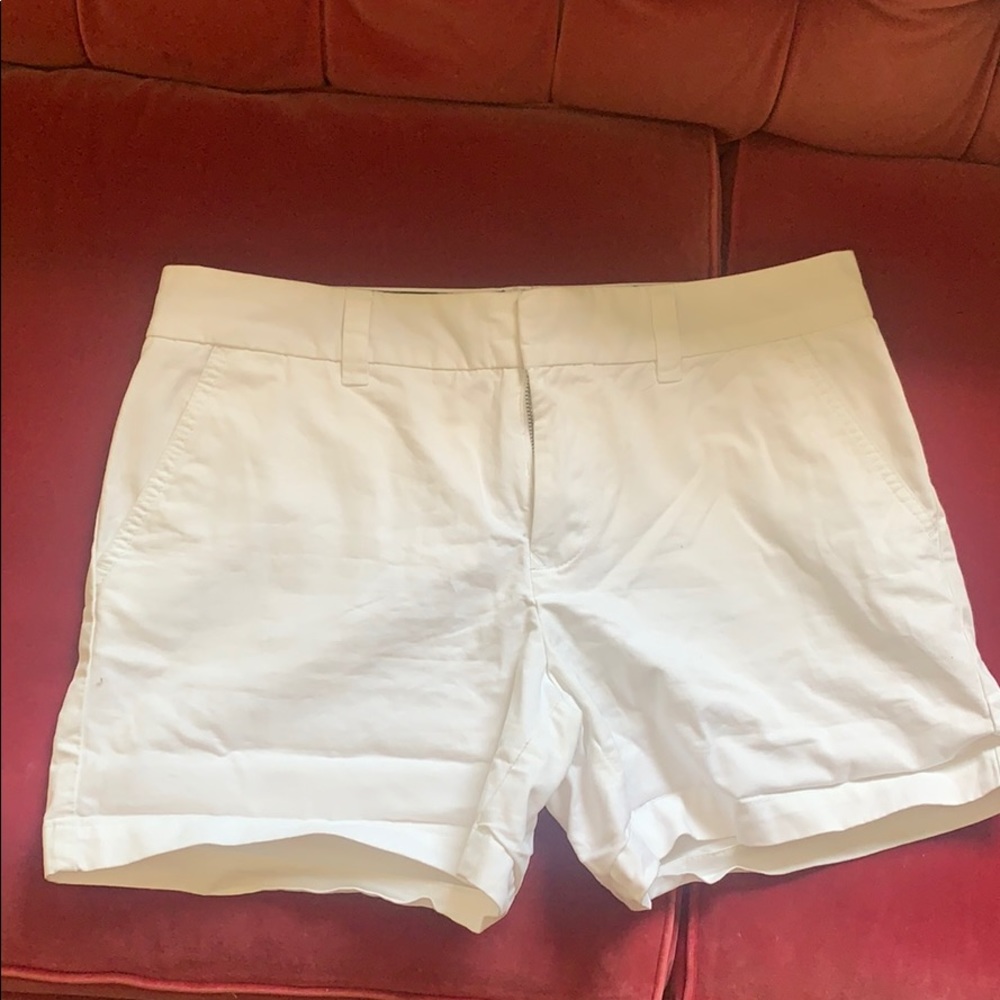 Tommy Hilfiger white shorts